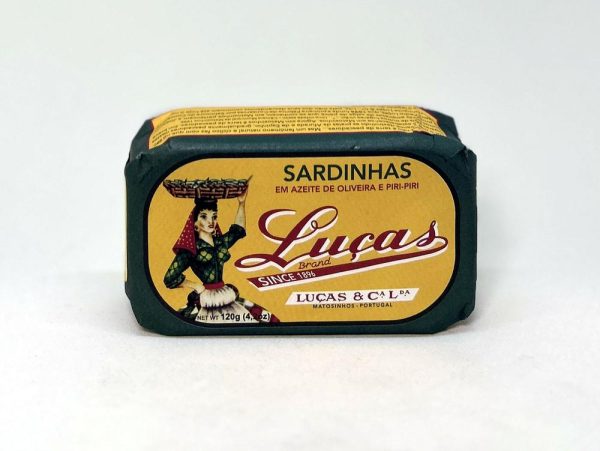 Sardinas en Aceite Picante Lucas
