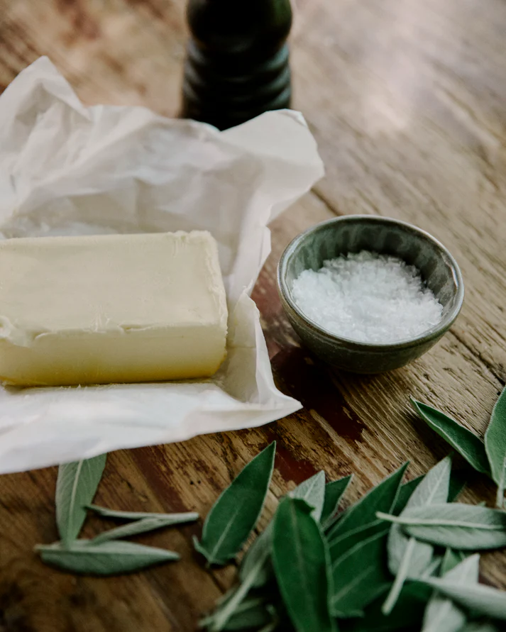 mantequilla ahumada de rooftop smokehouse